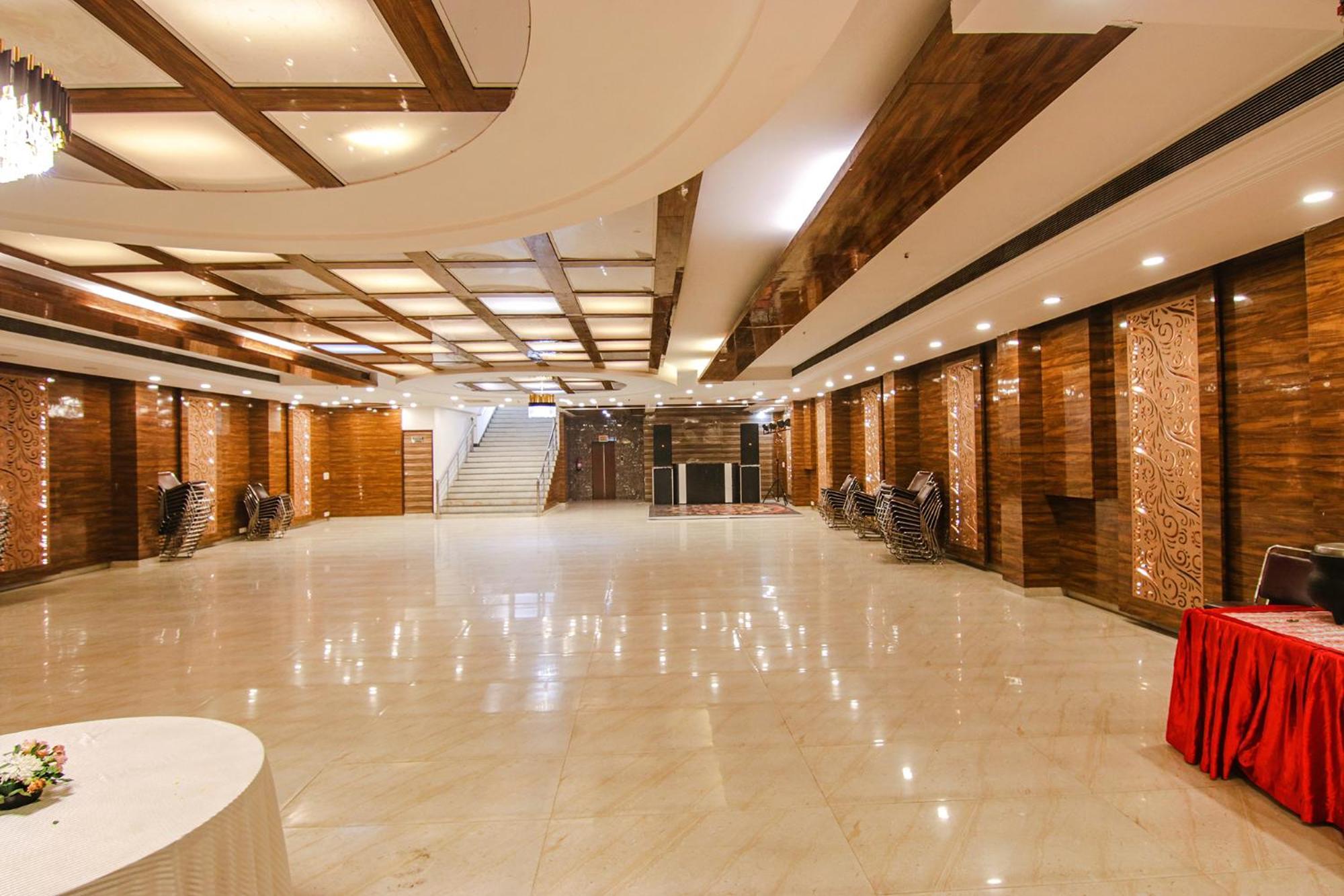 Fabhotel Prime The Rivlet Mg Road Гургаон Экстерьер фото